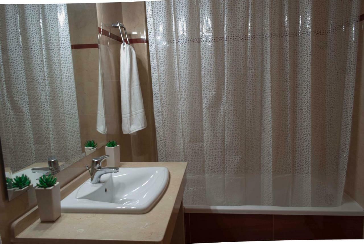 Apartamento céntrico con parking privado Cordoue Extérieur photo
